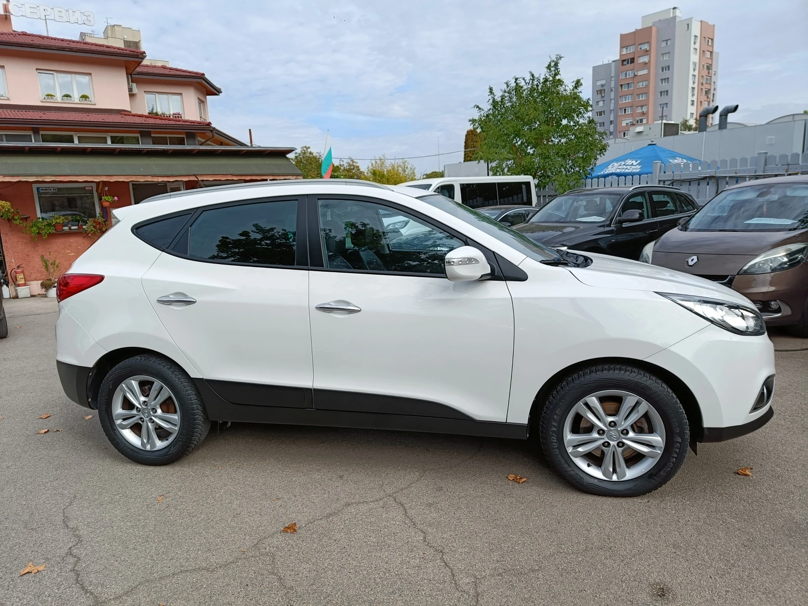 Hyundai IX35 1.7 BARTER 136 - изображение 4