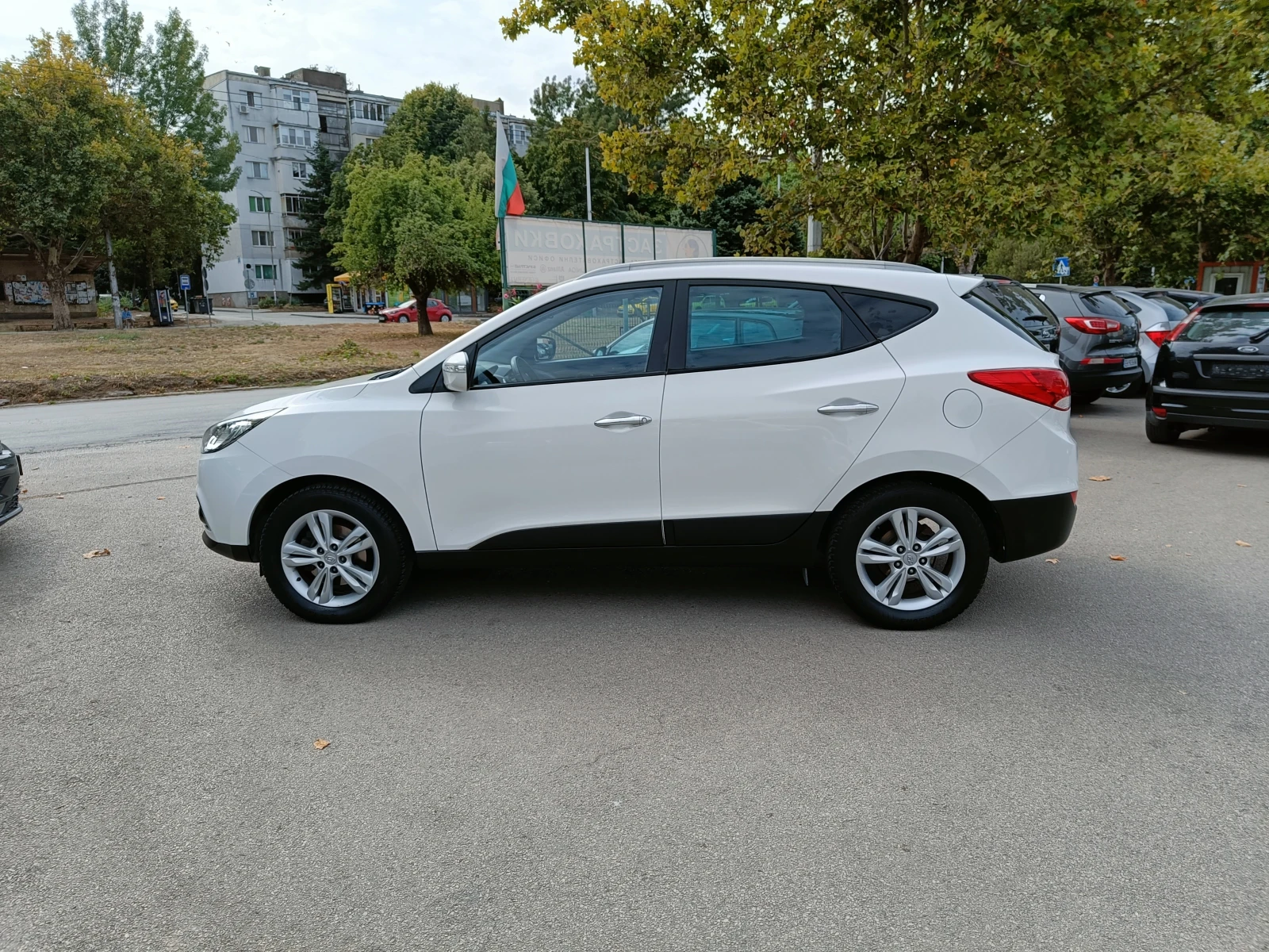 Hyundai IX35 1.7 BARTER 136 - изображение 8