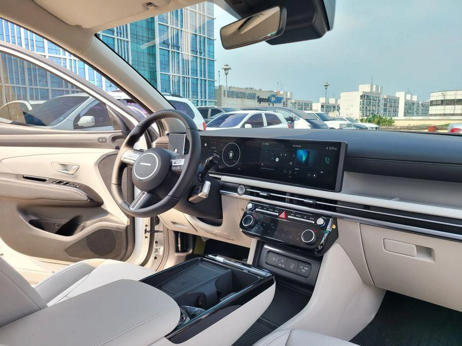 Hyundai Tucson Gasoline 1.6 Turbo 2WD Premium - изображение 7