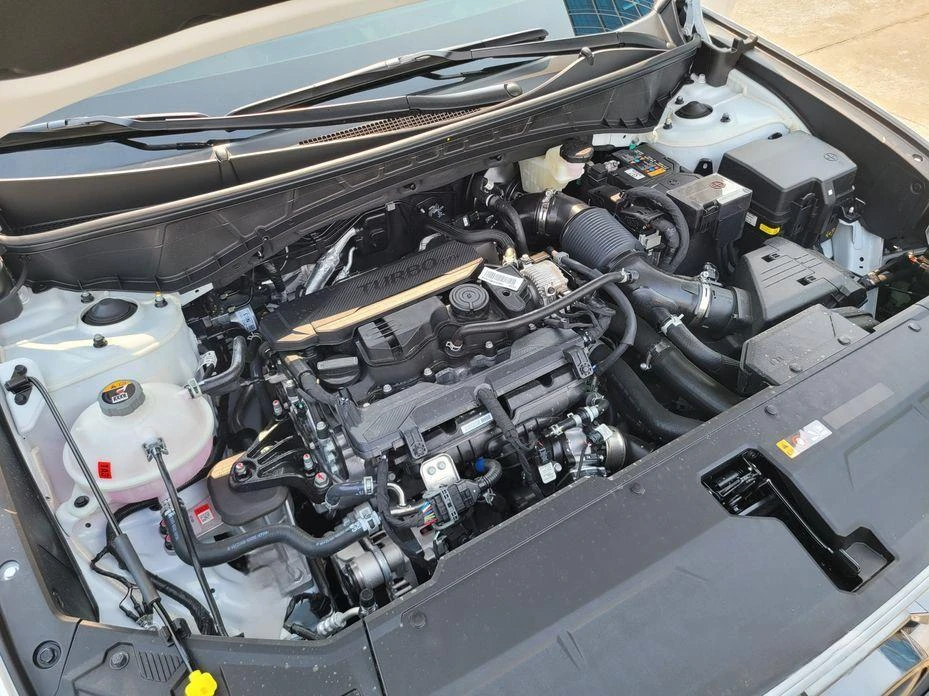 Hyundai Tucson Gasoline 1.6 Turbo 2WD Premium - изображение 8