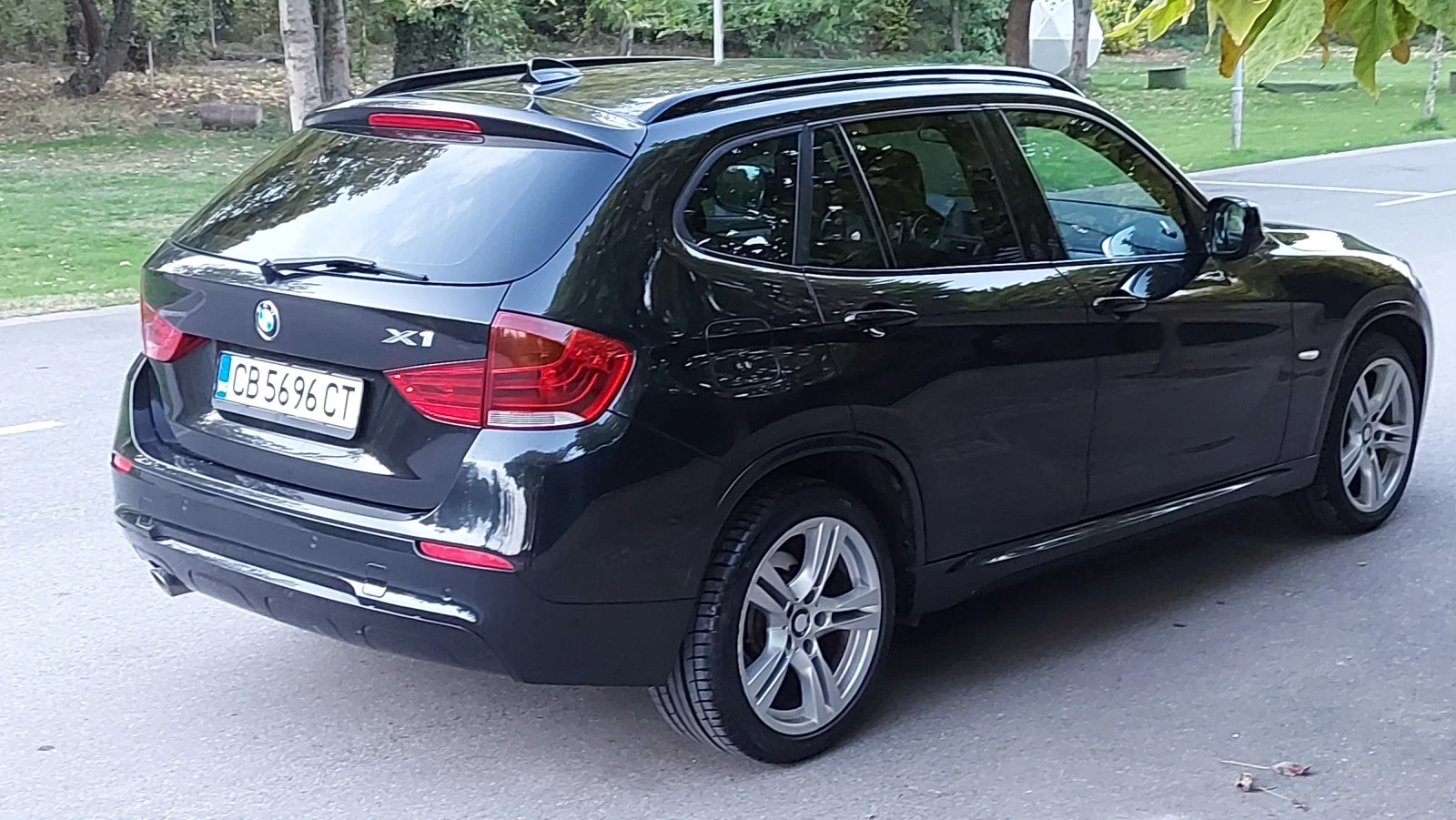 BMW X1 2.3d X drive M - изображение 4