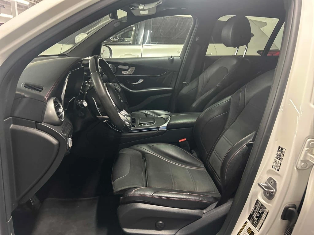 Mercedes-Benz GLC 43 AMG  * CARFAX * БЕЗ ПЪРВОНАЧАЛНА ВНОСКА - изображение 10