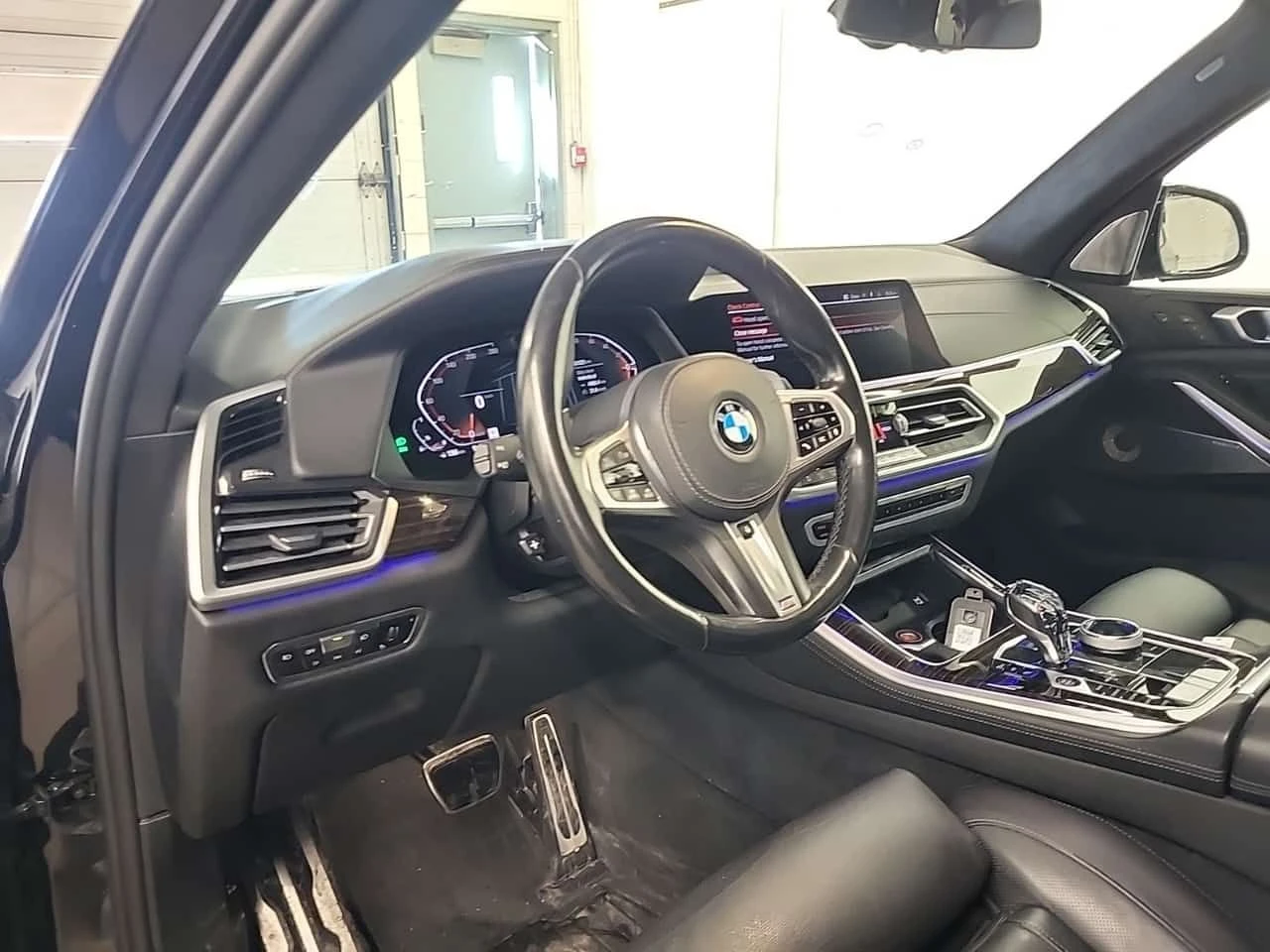 BMW X5 XDRIVE| ЛАЗЕРИ| DISTRONIC| SWAROWSKI| SKY LOUNGE, снимка 10 - Автомобили и джипове - 53840988