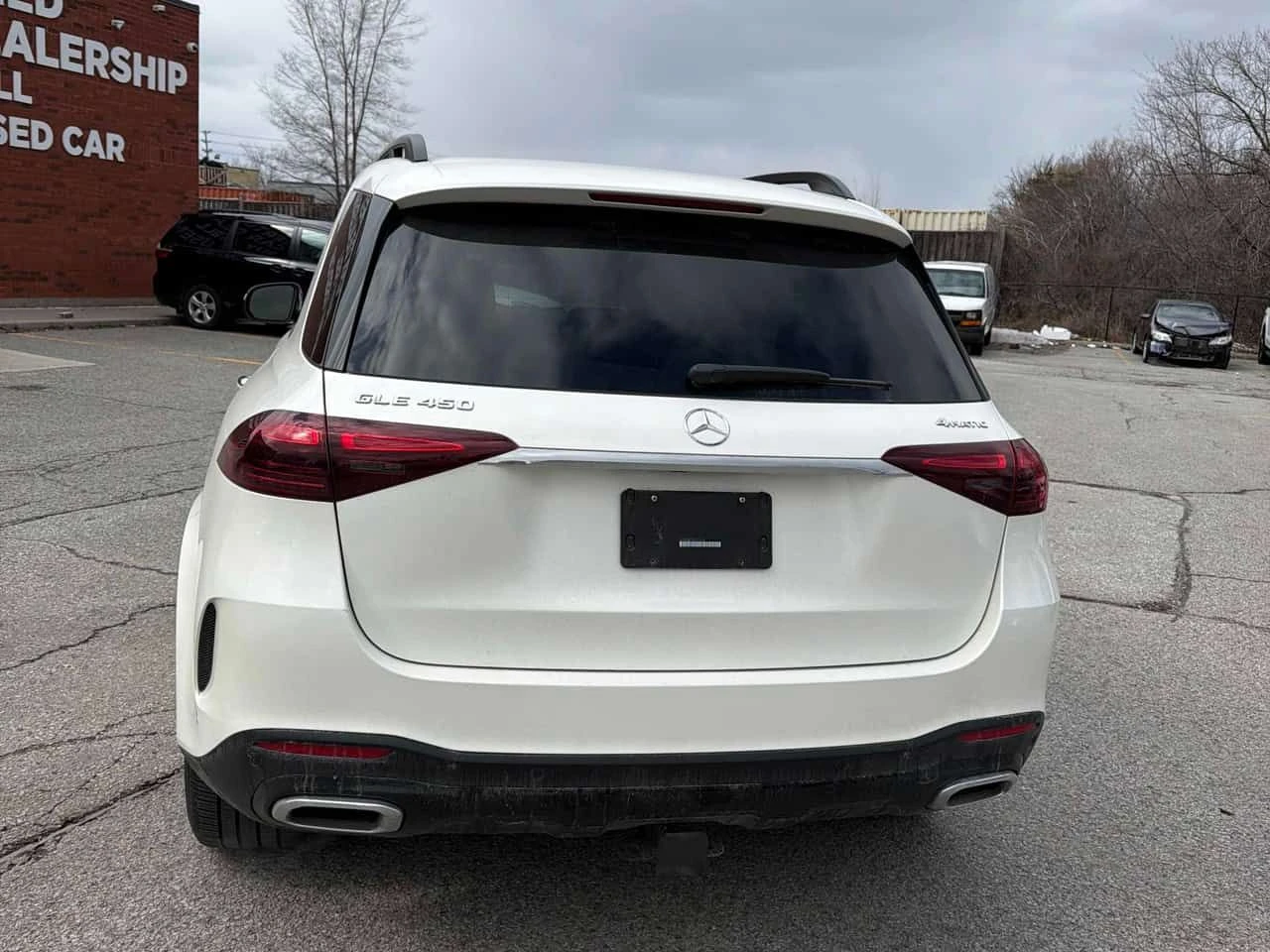 Mercedes-Benz GLE 450 * CARFAX * Burmester * Дистроник * Обдухване * , снимка 4 - Автомобили и джипове - 54014866