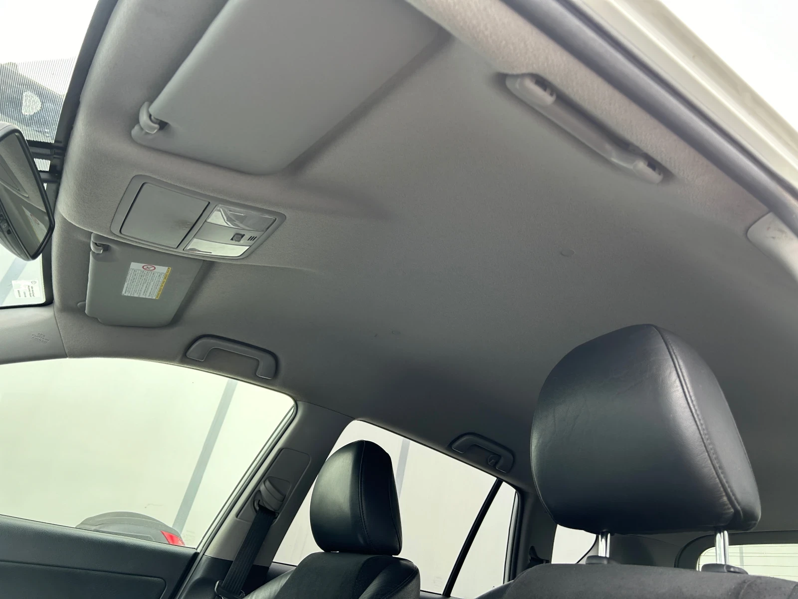 Toyota Rav4 2.0 D-4D, 4Х4 ! ПЪЛНА СЕРВ. ИСТОРИЯ !!!  , снимка 13 - Автомобили и джипове - 54184972