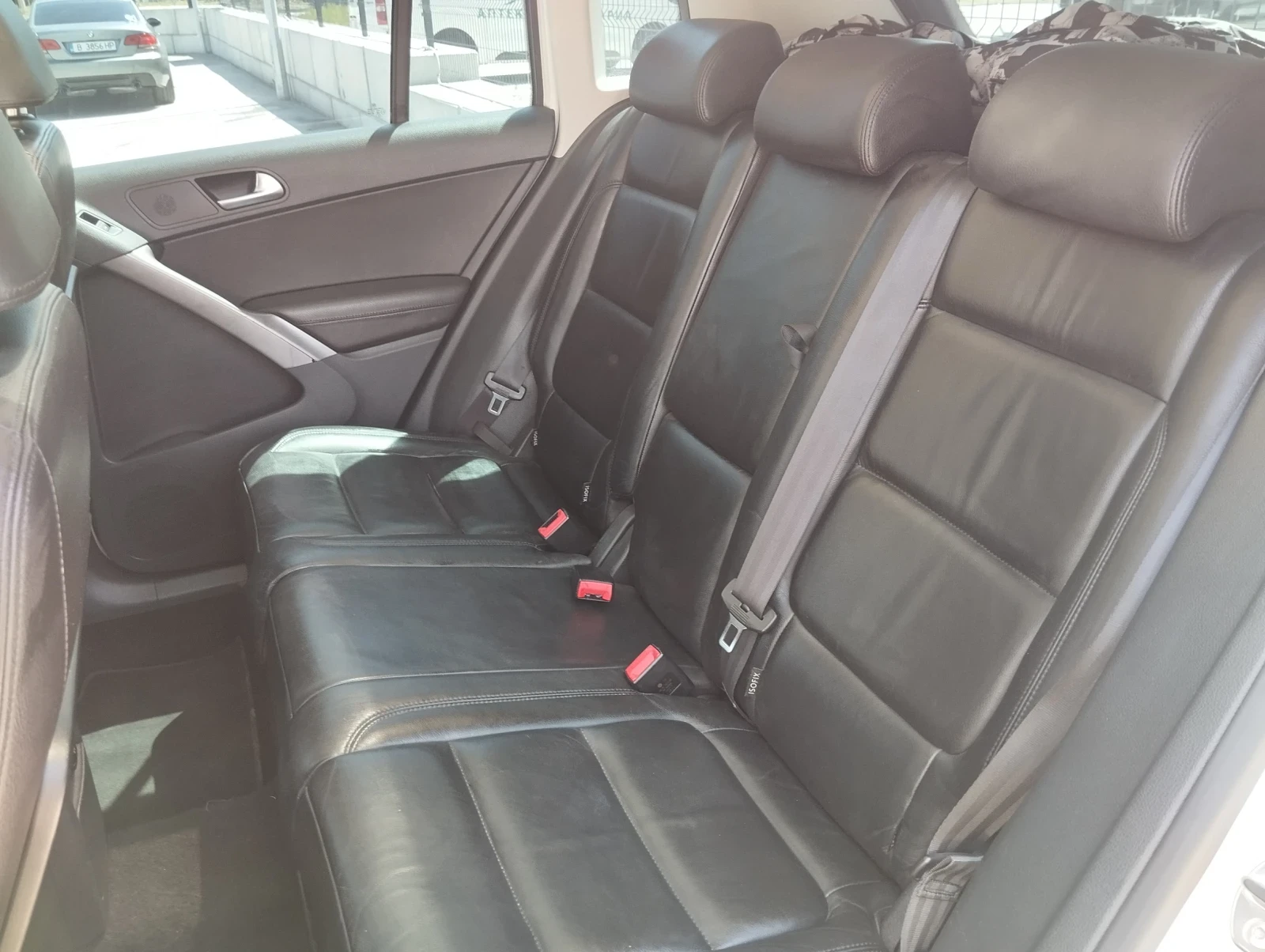 VW Tiguan Tiguan R Line, снимка 10 - Автомобили и джипове - 54337205