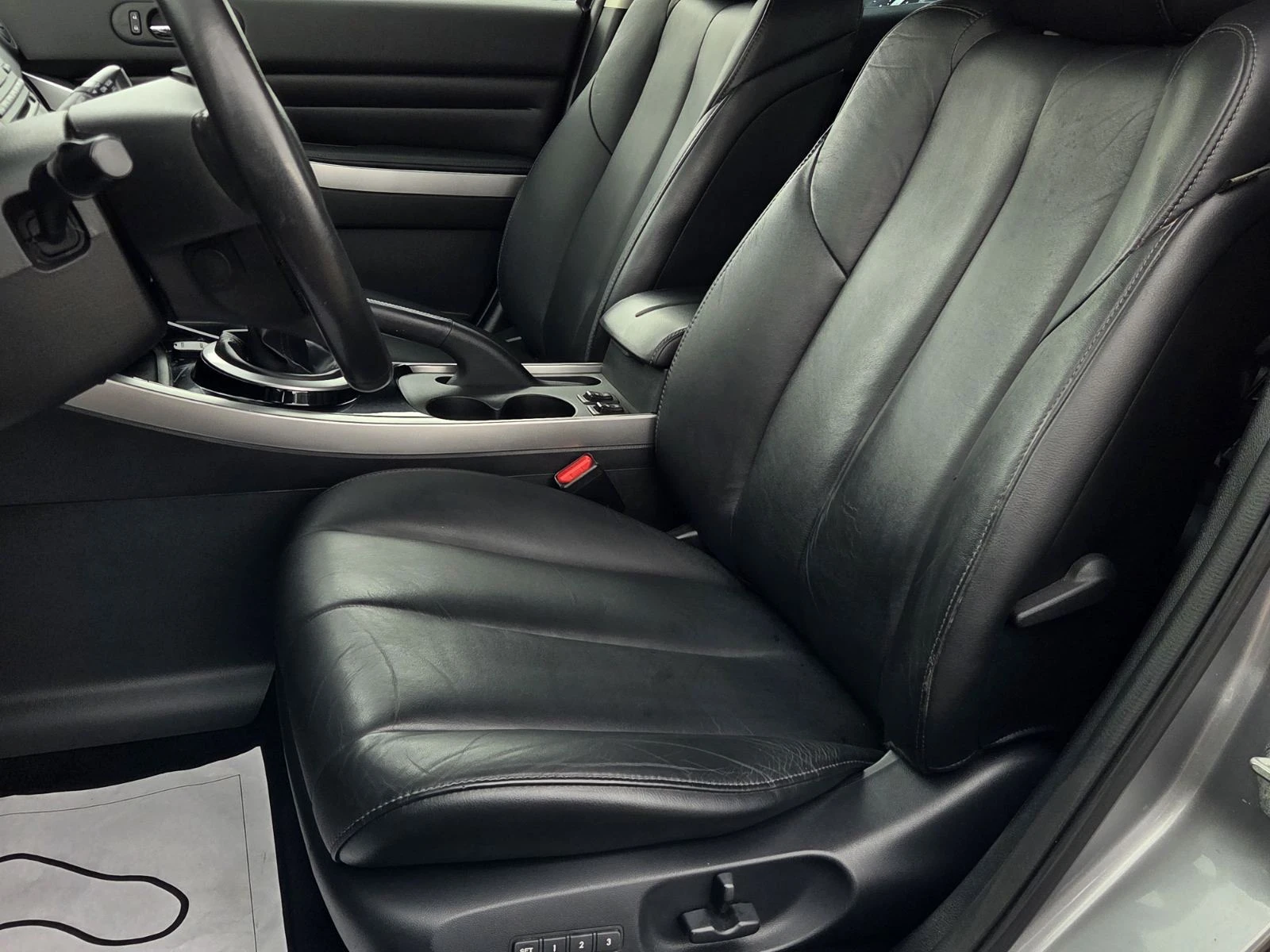 Mazda CX-7 2.2DIESEL/REVOLUTION/4x4, снимка 13 - Автомобили и джипове - 54653935