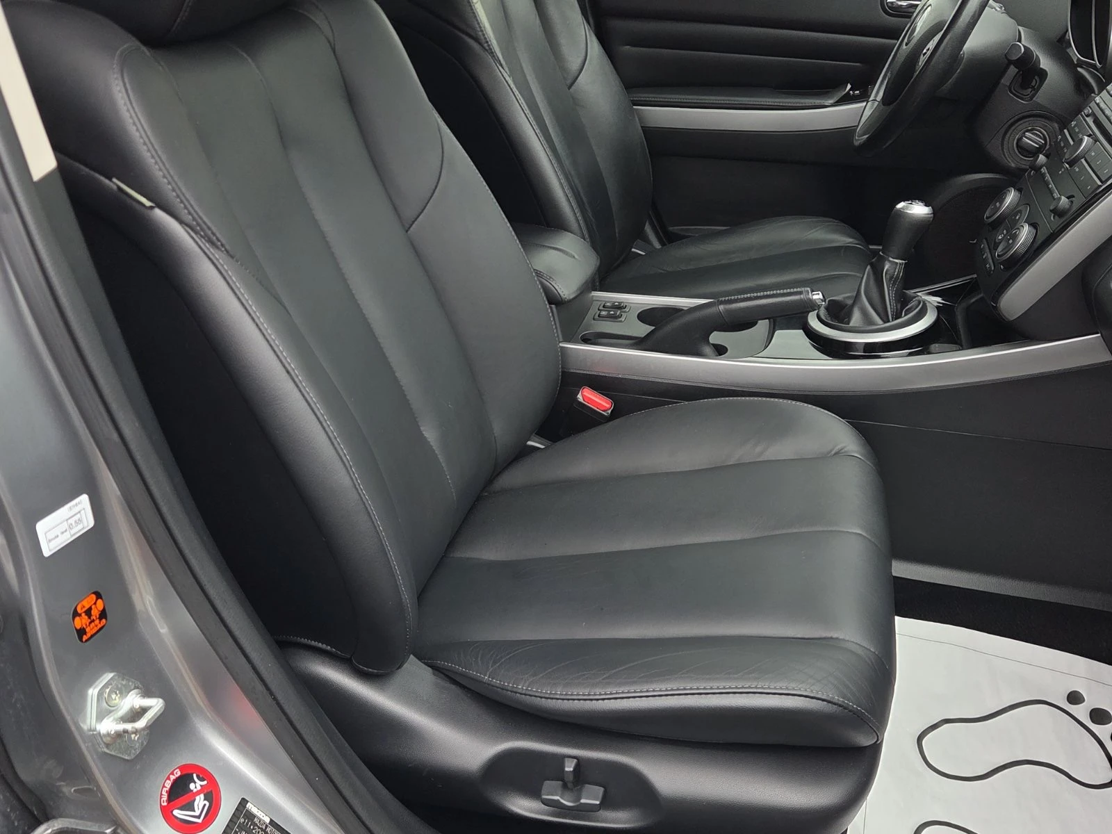 Mazda CX-7 2.2DIESEL/REVOLUTION/4x4, снимка 8 - Автомобили и джипове - 54653935