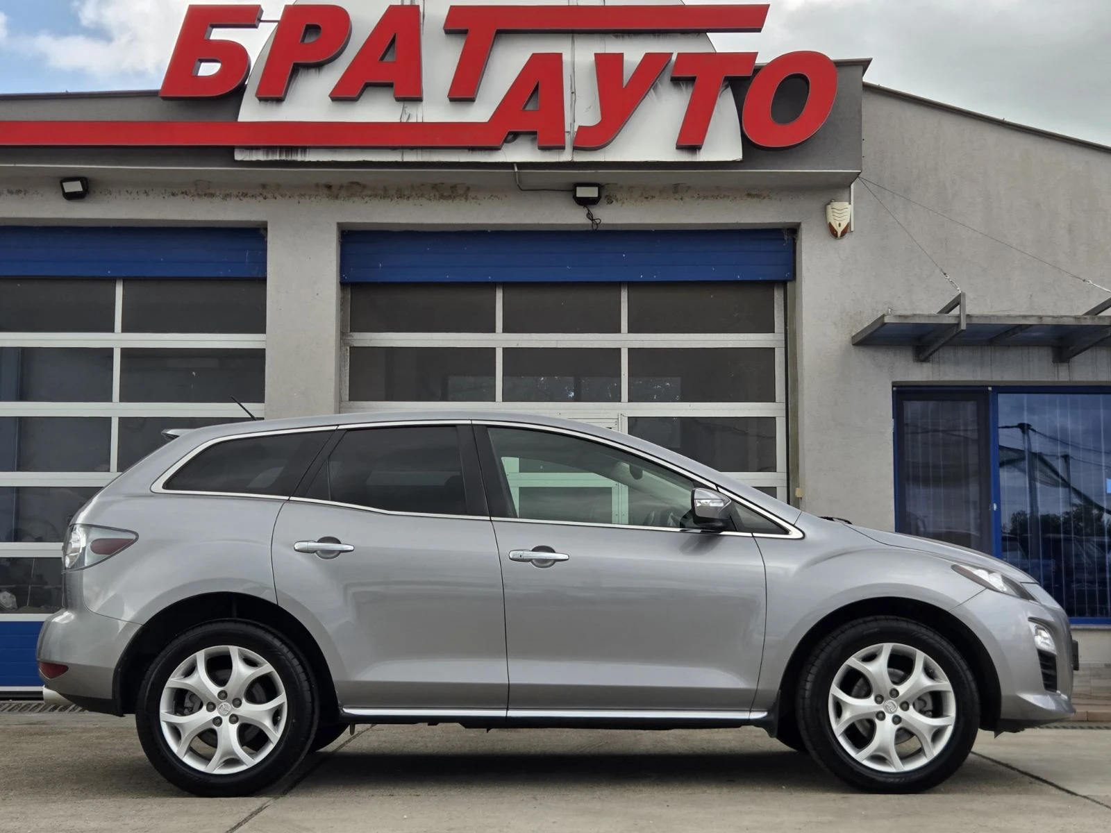 Mazda CX-7 2.2DIESEL/REVOLUTION/4x4, снимка 5 - Автомобили и джипове - 54653935