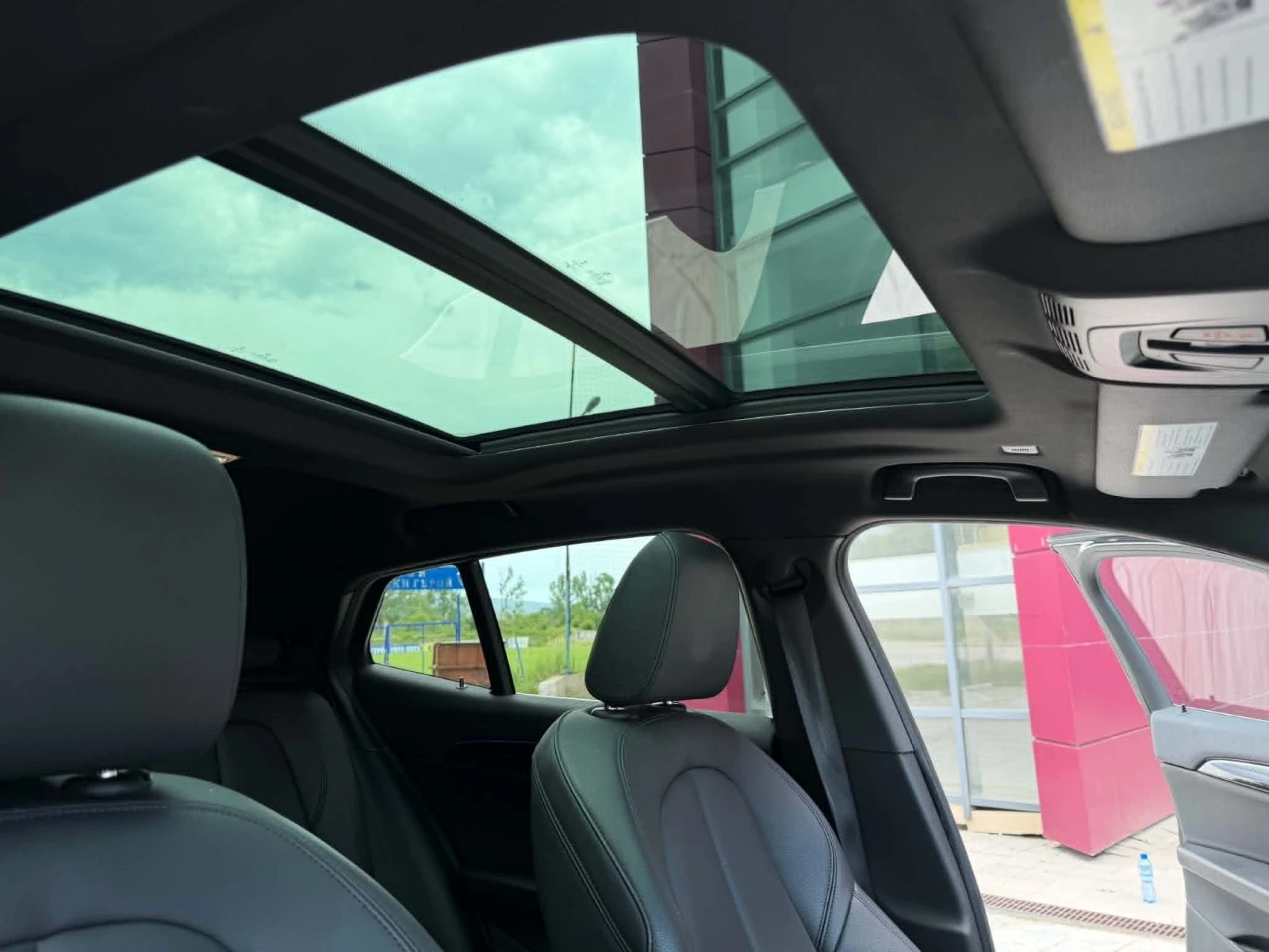 BMW X2  xDrive28i Sports Activity Coupe, снимка 13 - Автомобили и джипове - 54861285