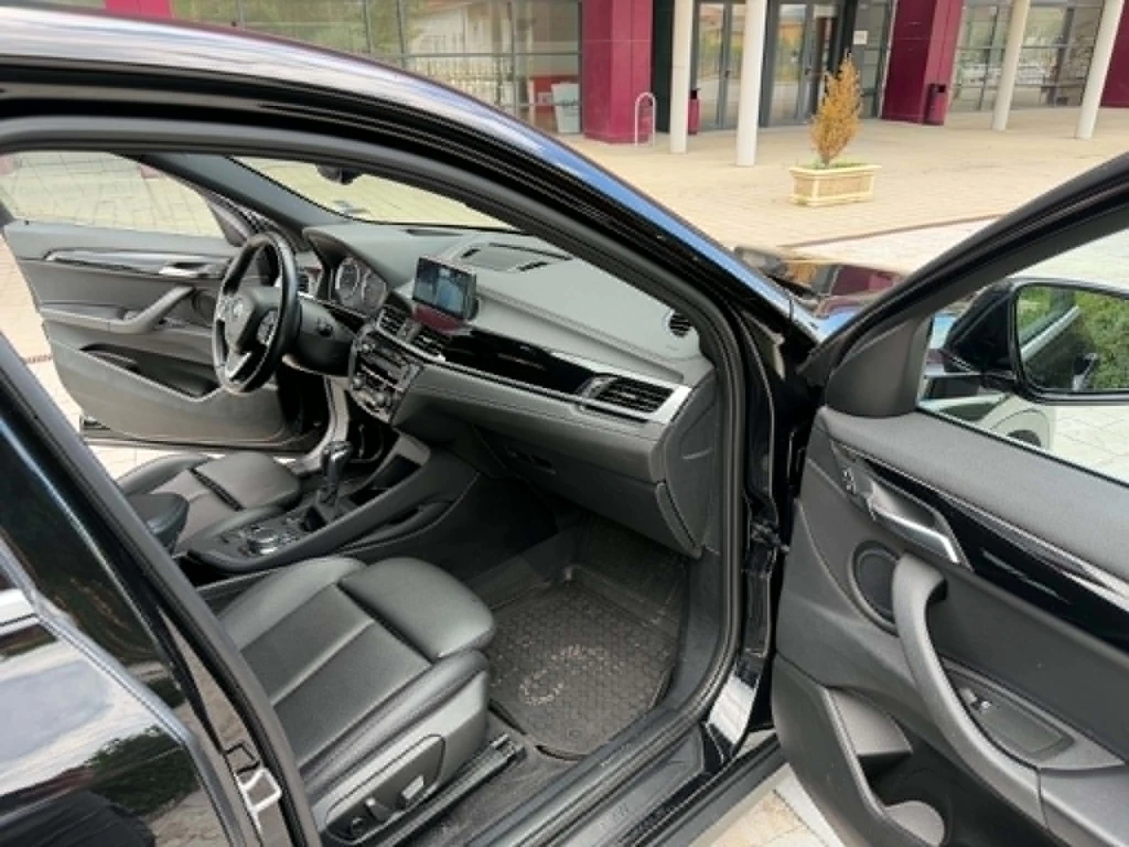 BMW X2  xDrive28i Sports Activity Coupe, снимка 8 - Автомобили и джипове - 54861285