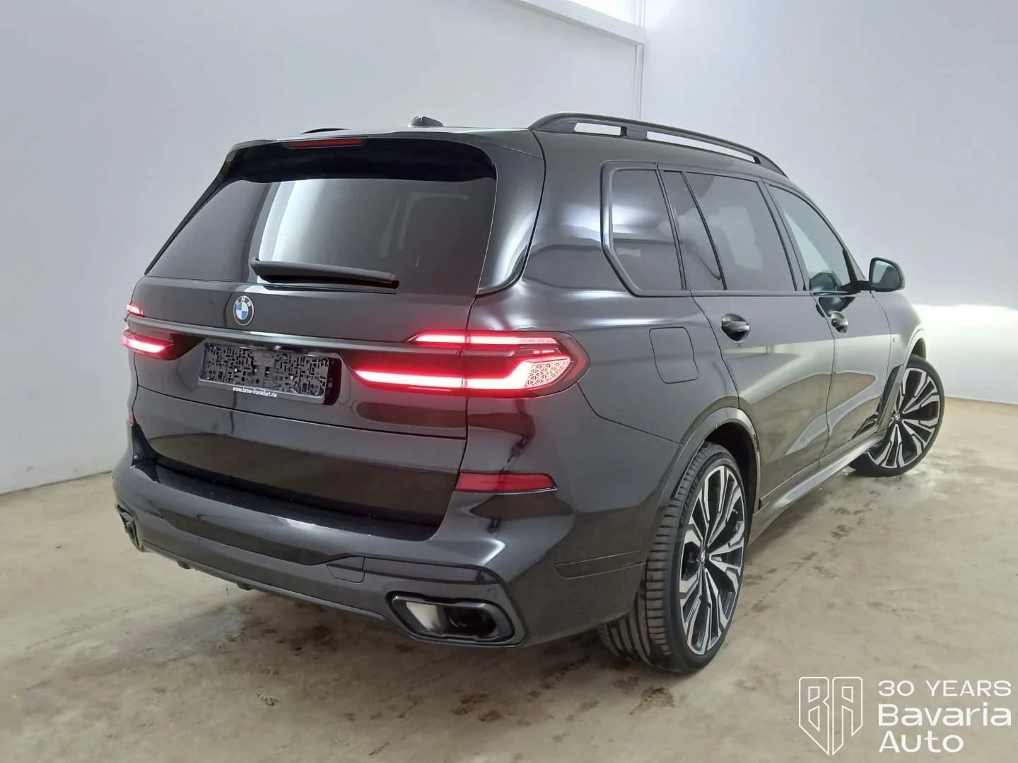 BMW X7 40d xDrive M Sport Paket Sportautomatic, снимка 3 - Автомобили и джипове - 54969897