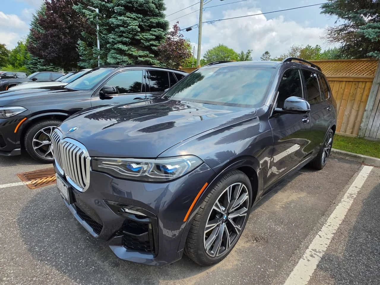 BMW X7 * xDrive50i * CARFAX * HEAD UP * HARMAN* ОБДУХВАНЕ