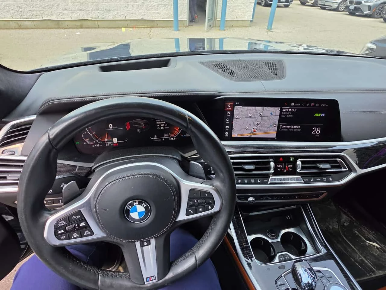 BMW X7 * xDrive50i * CARFAX * HEAD UP * HARMAN* ОБДУХВАНЕ, снимка 4 - Автомобили и джипове - 55475175