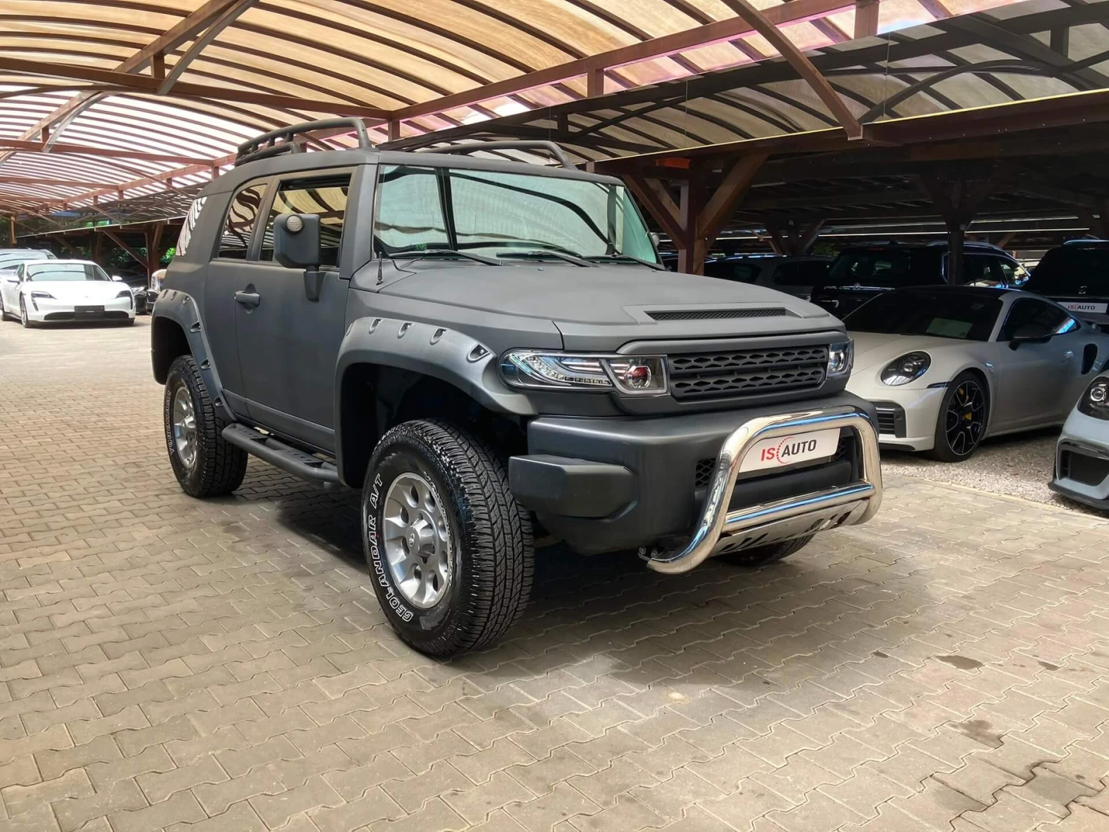 Toyota Fj cruiser V6 4.0/AWD/LPG/Климатик/Андроид, снимка 3 - Автомобили и джипове - 55516120