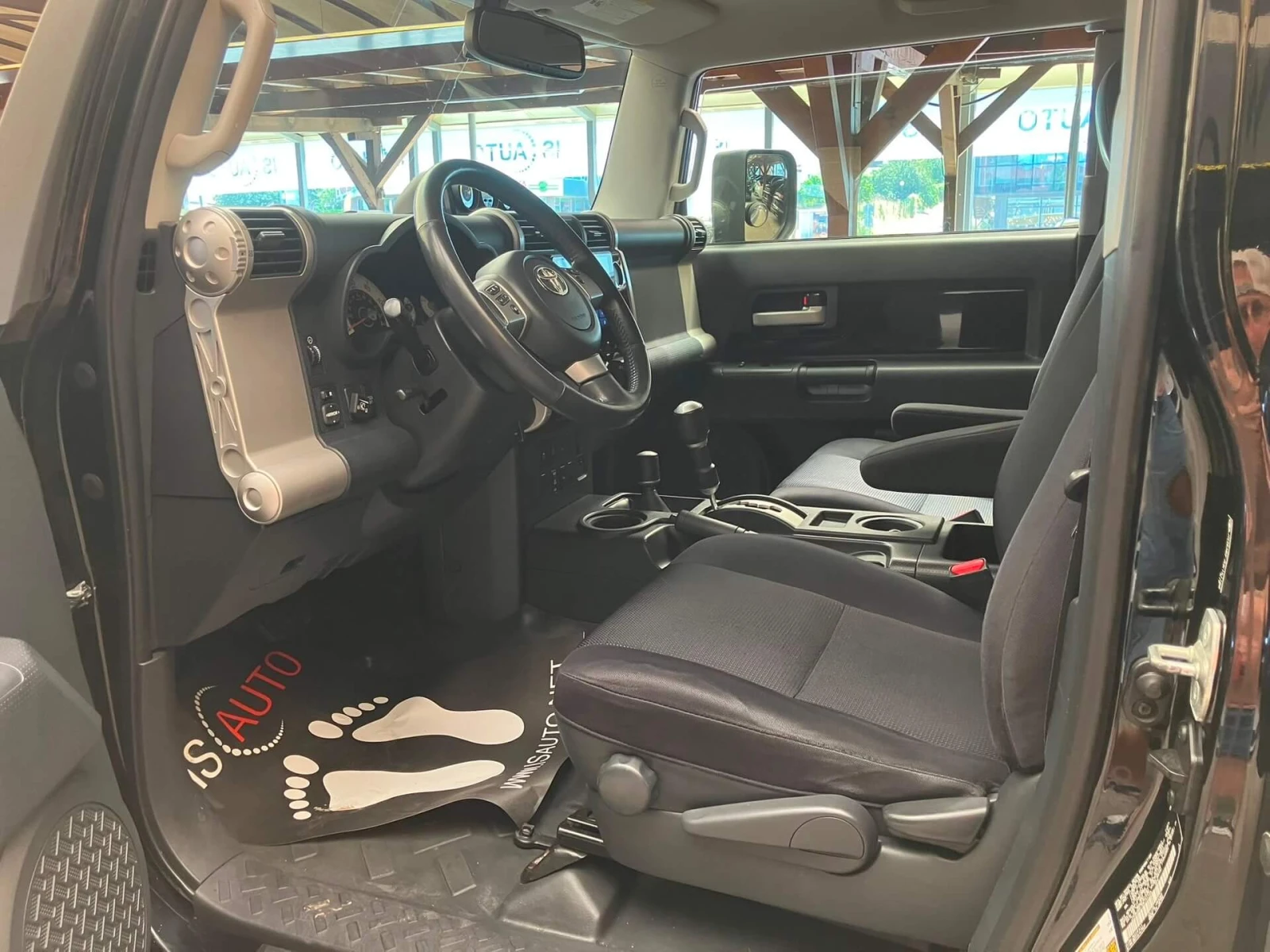 Toyota Fj cruiser V6 4.0/AWD/LPG/Климатик/Андроид, снимка 5 - Автомобили и джипове - 55516120