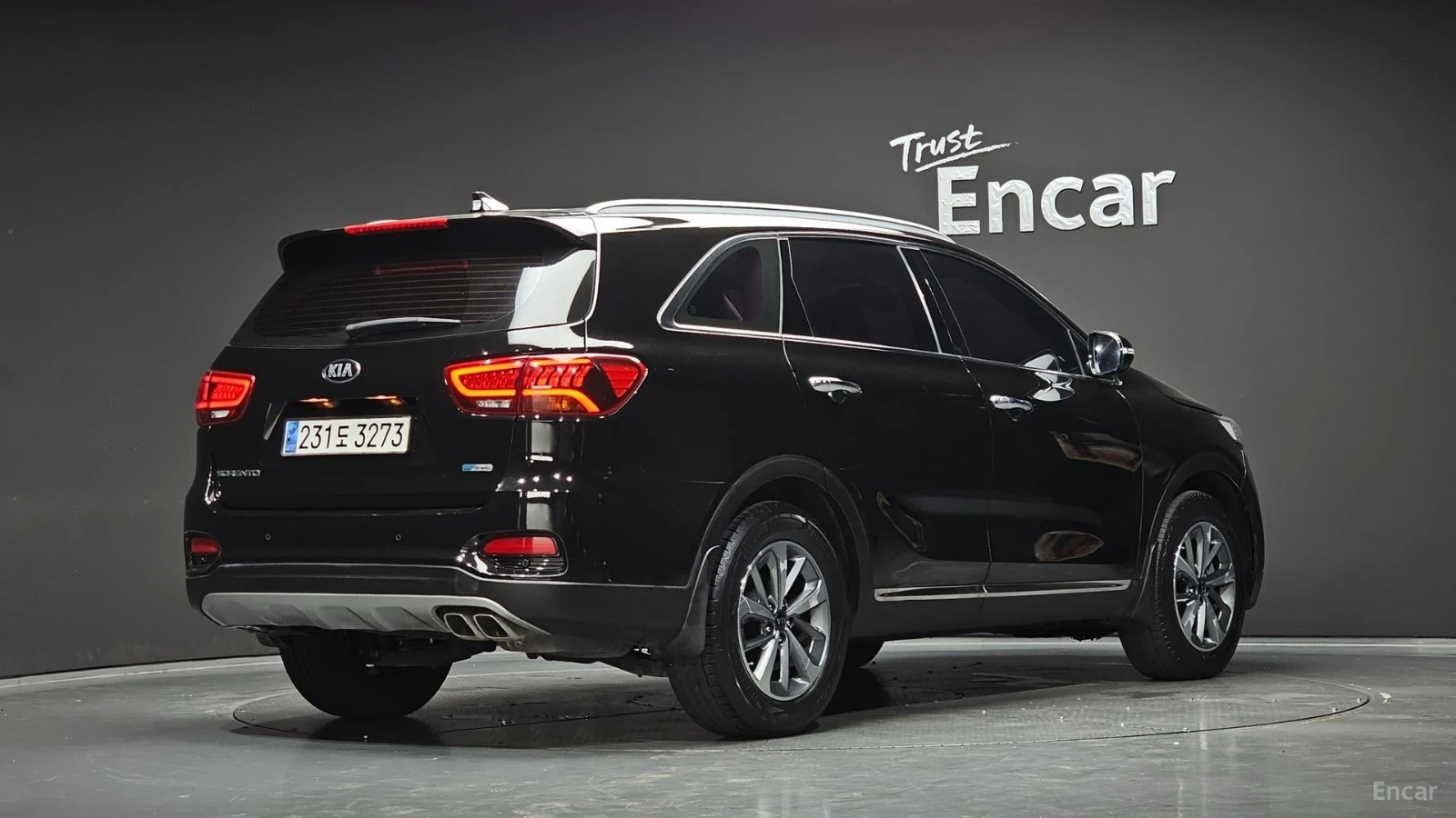 Kia Sorento * 0БДУХВАНЕ *  AвтоКредит * (ЦЕНА ДО БГ), снимка 3 - Автомобили и джипове - 55545089