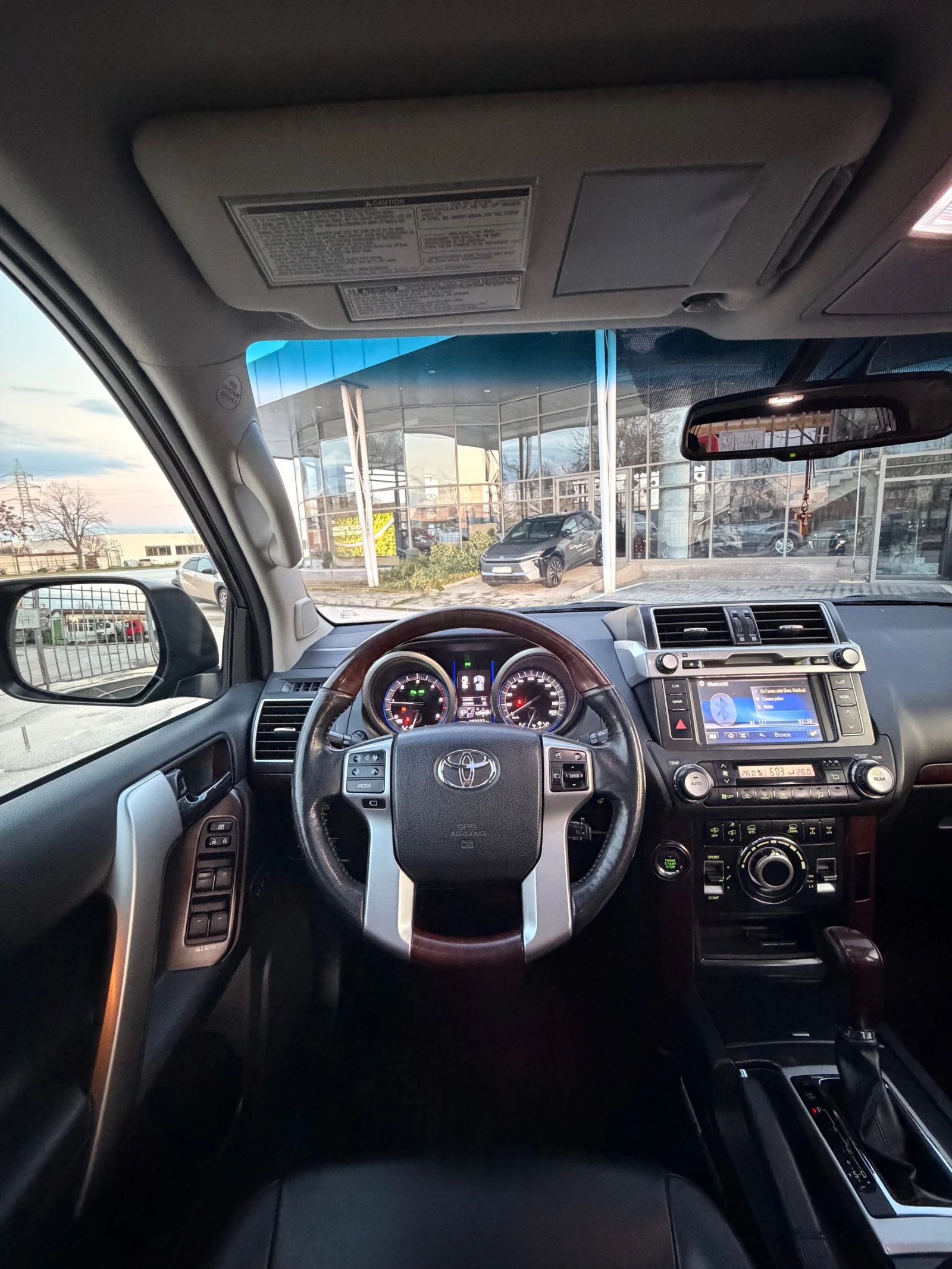 Toyota Land cruiser Luxury Premium  | Mobile.bg � ����������� 11