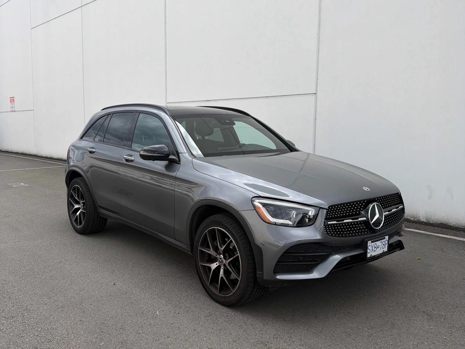 Mercedes-Benz GLC 300 * AMG Line * CARFAX * Без инциденти * 