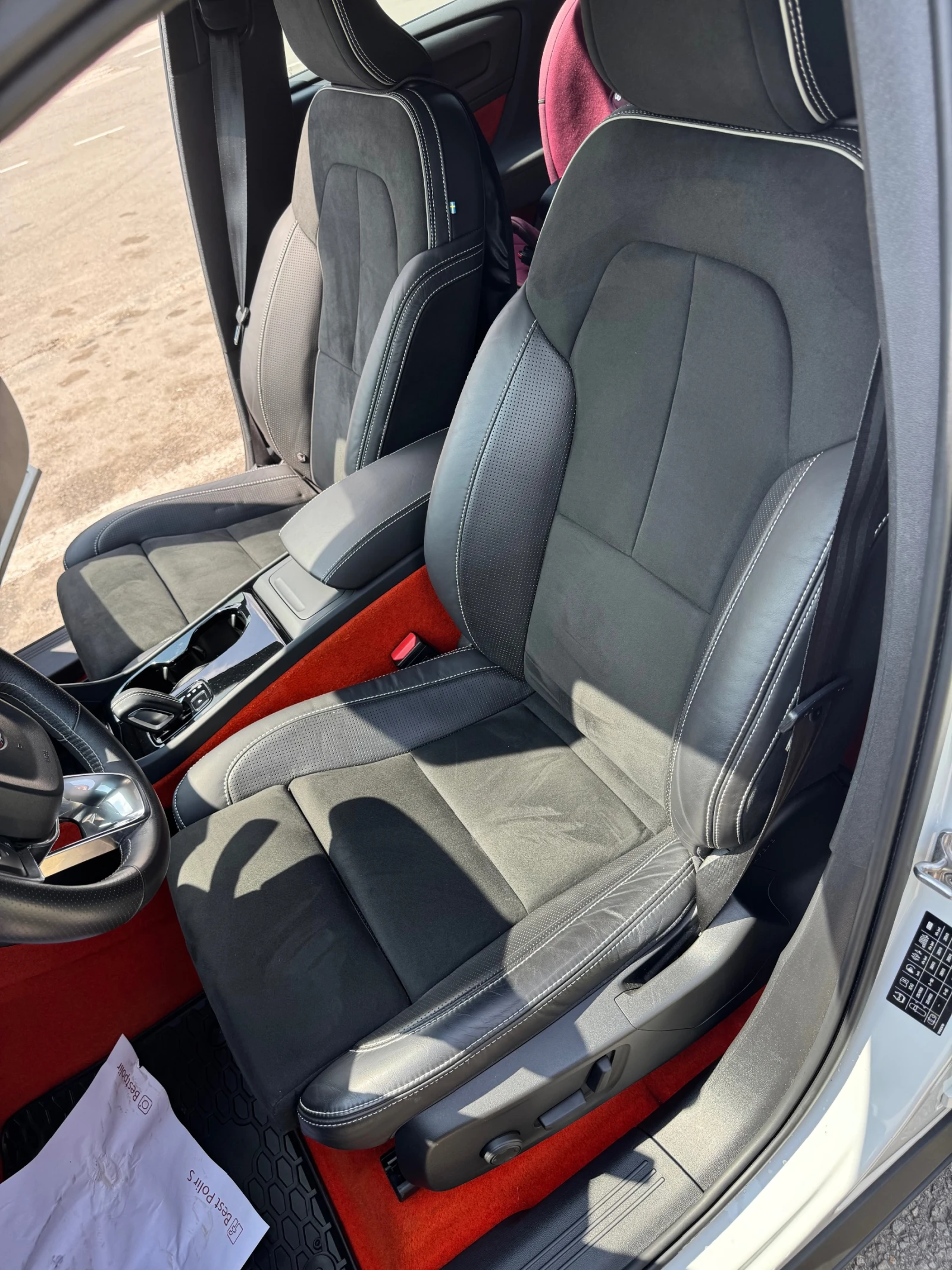 Volvo XC40, снимка 11 - Автомобили и джипове - 55972681
