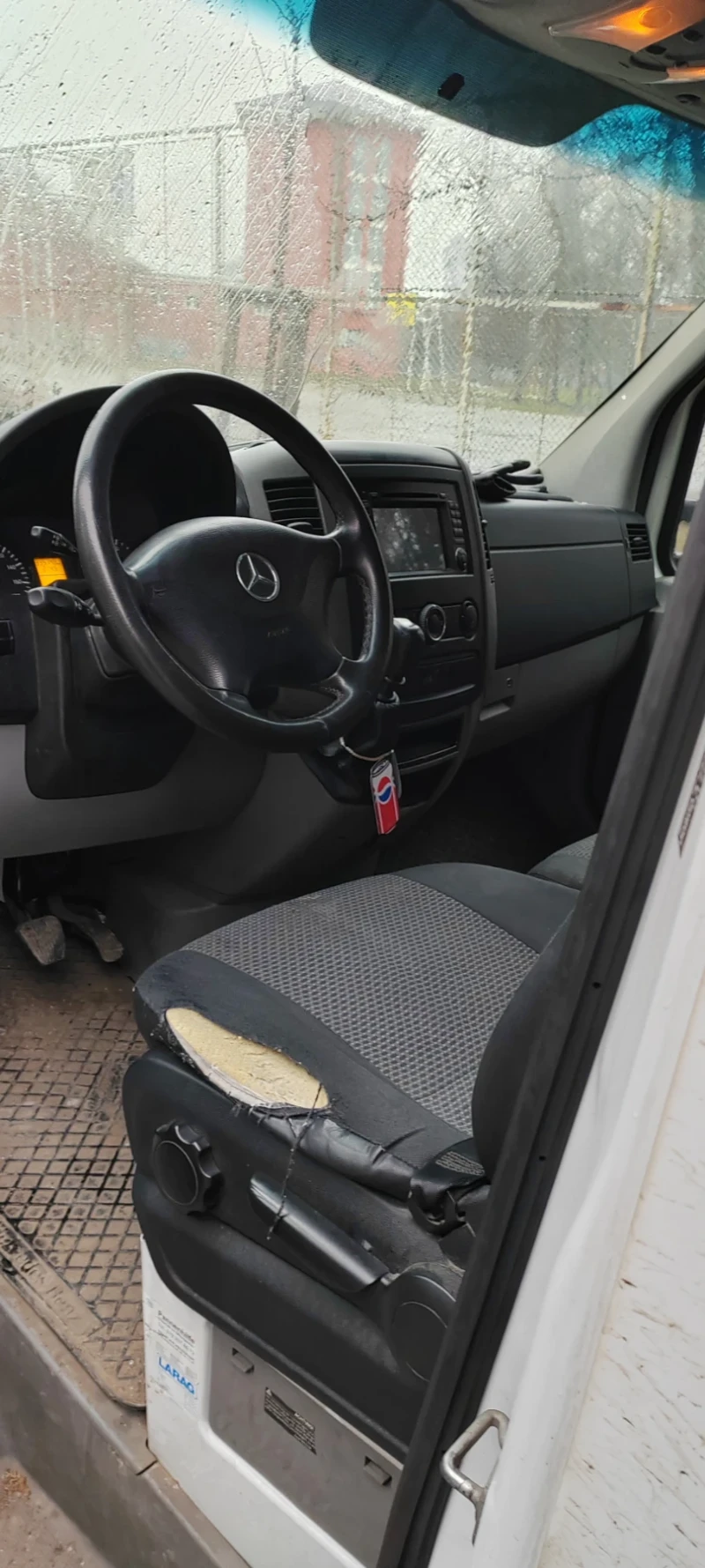 Mercedes-Benz Sprinter 316 Фургон + падащ борд, снимка 9 - Бусове и автобуси - 53482316
