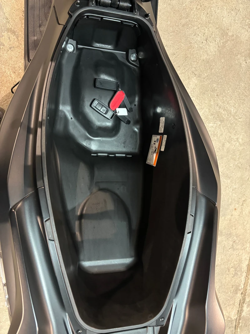 Honda Pcx 125cc SWISS , снимка 12 - Мотоциклети и мототехника - 52887064