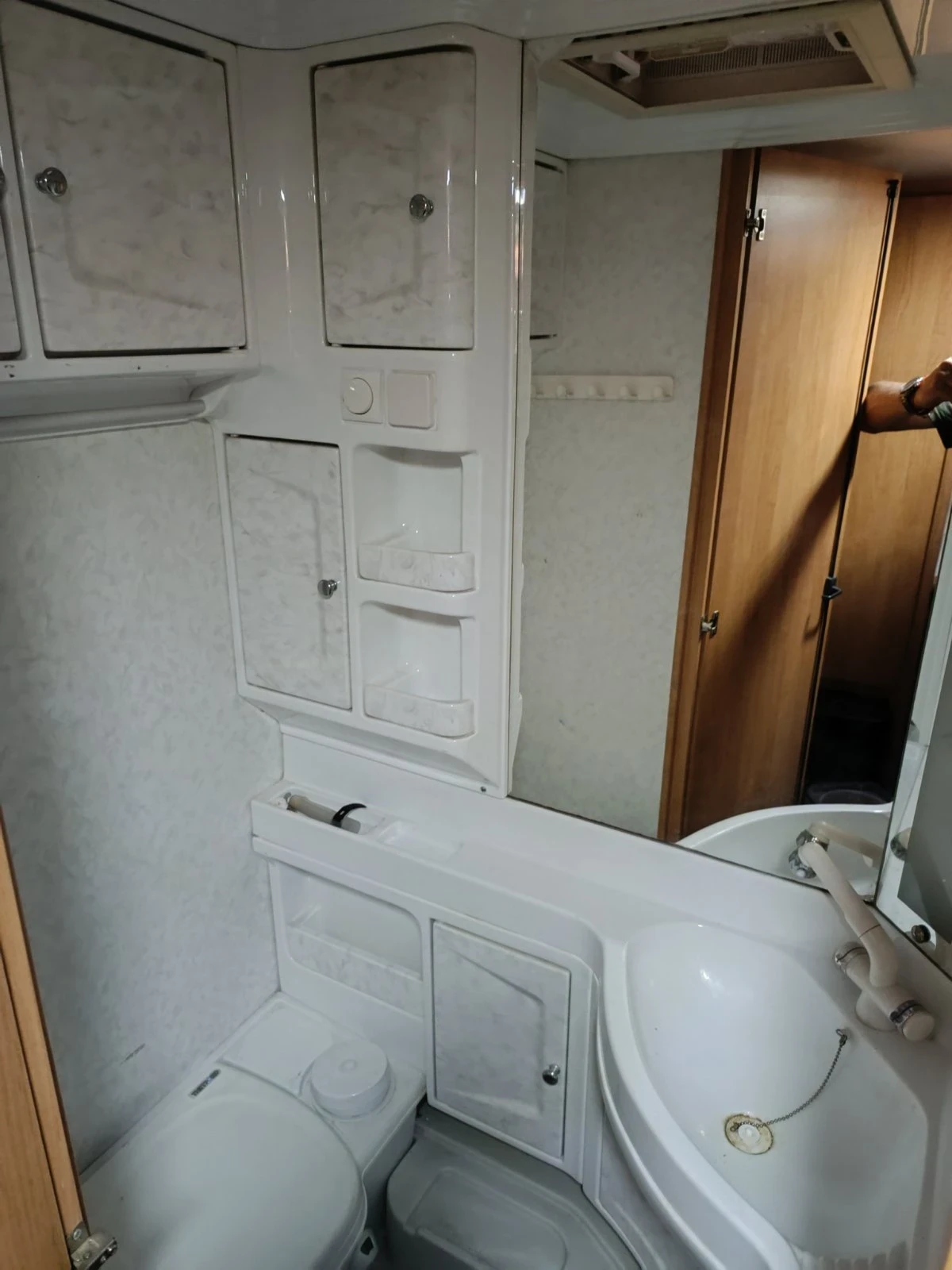 �������� Hobby Hobby | Mobile.bg � ����������� 5