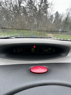 Citroen Xsara picasso 2.0 HDI, снимка 8