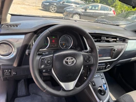 Toyota Auris, снимка 10
