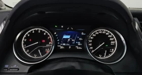 Toyota Camry 2.5 Бензин, снимка 5