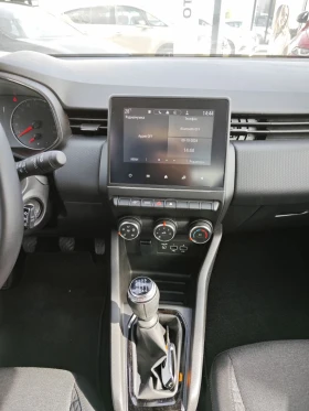 Renault Clio 1.0TCe 90k.c., снимка 15