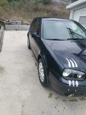 VW Golf - 2500 € / 4889.57 лв. - 61885185 4