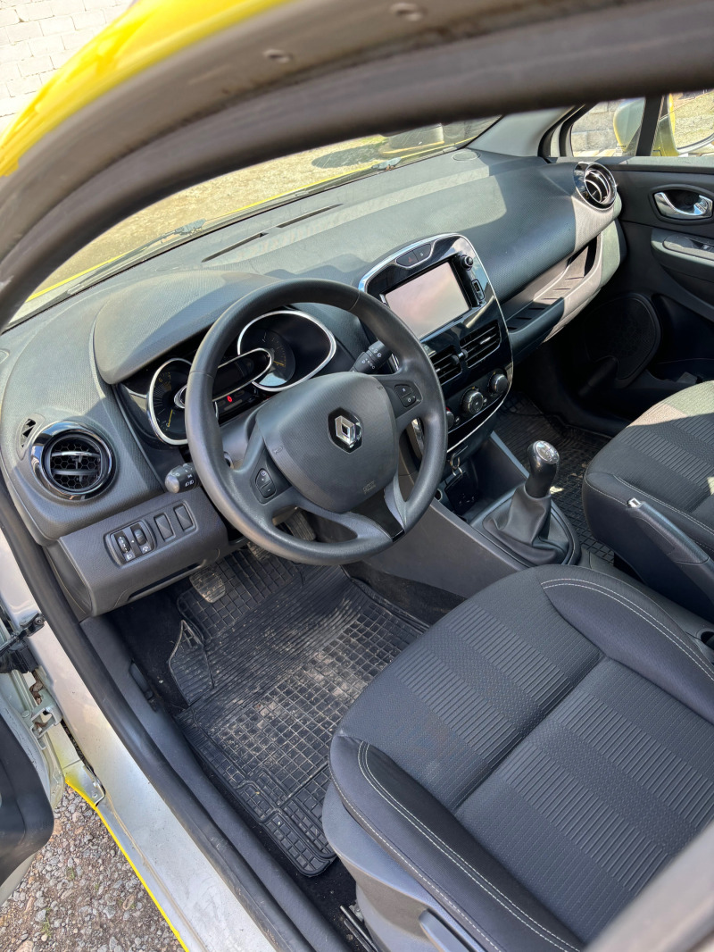Renault Clio 1.2 75кс 2015, снимка 7 - Автомобили и джипове - 45467261