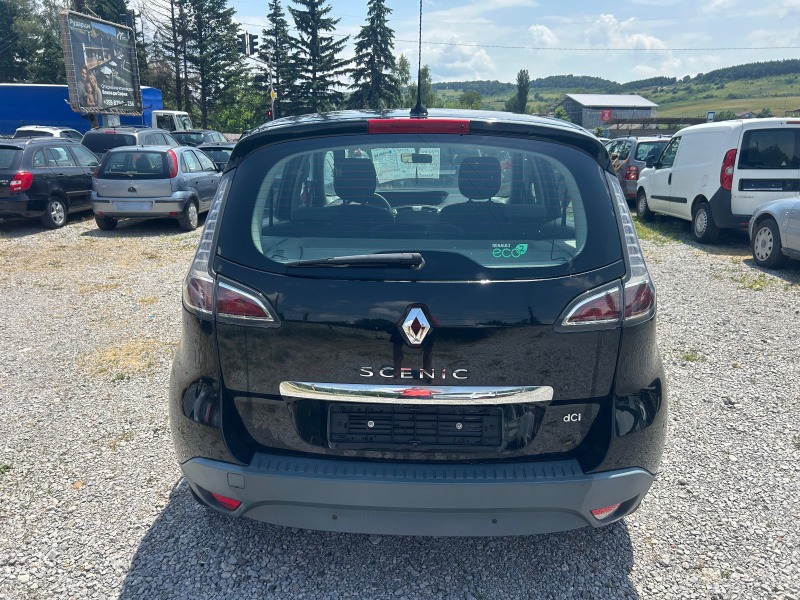 Renault Scenic, снимка 5 - Автомобили и джипове - 46425390