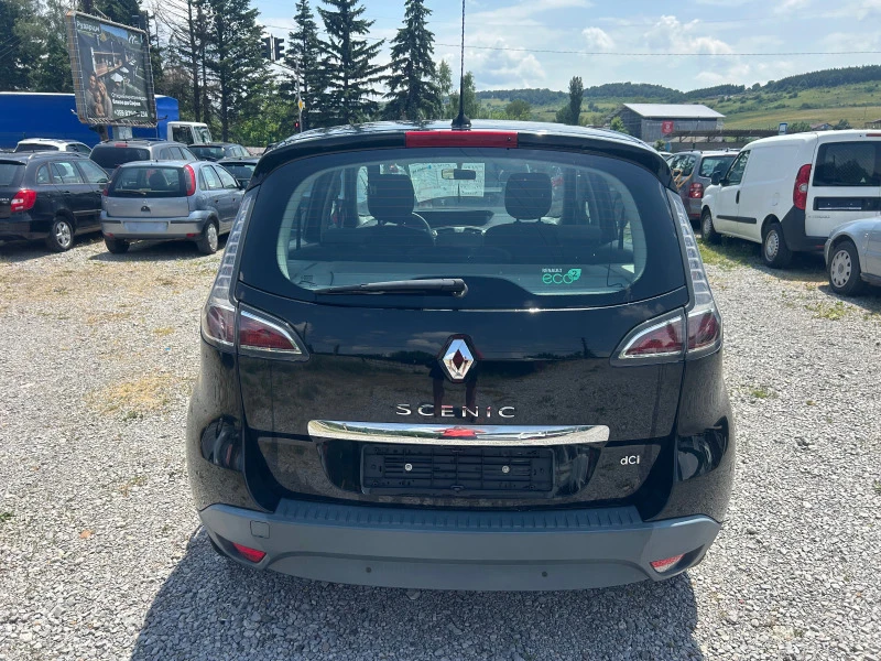 Renault Scenic, снимка 5 - Автомобили и джипове - 46425390