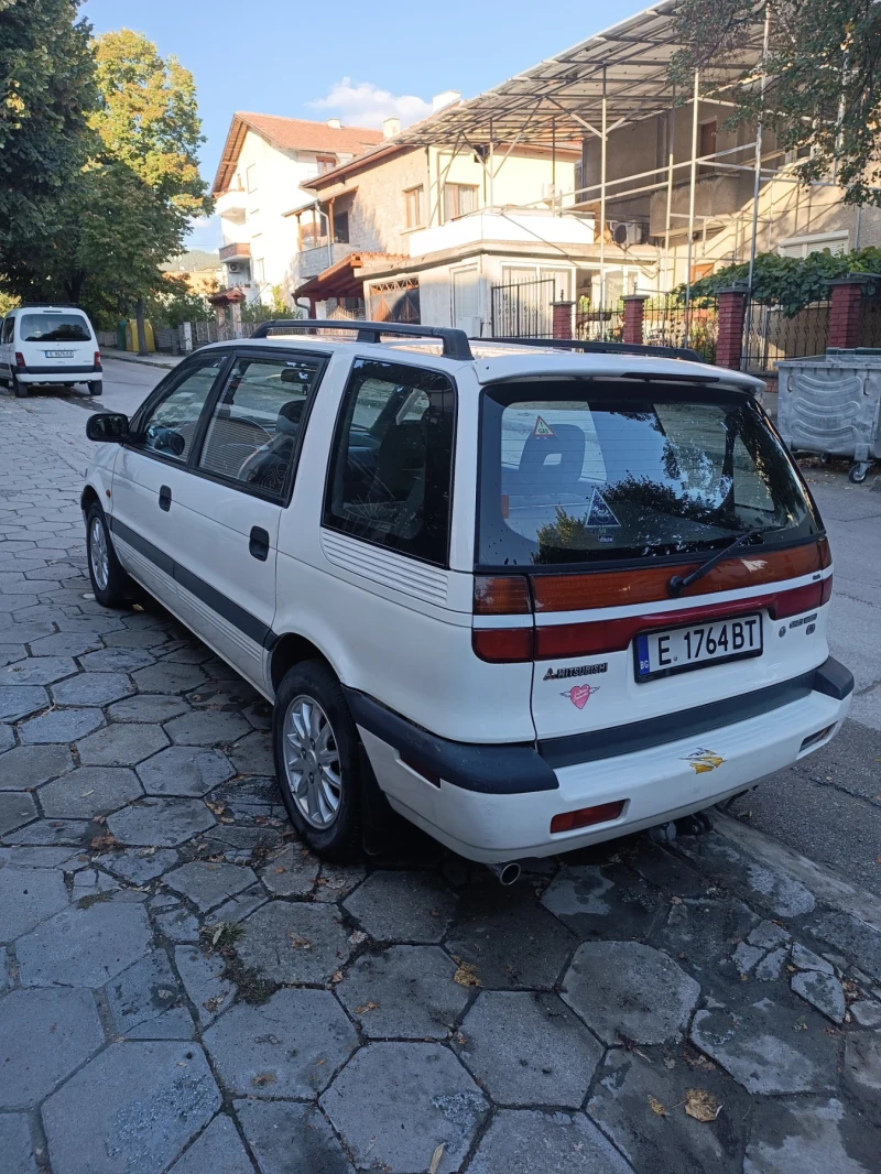 Mitsubishi Space wagon, снимка 5 - Автомобили и джипове - 47335875