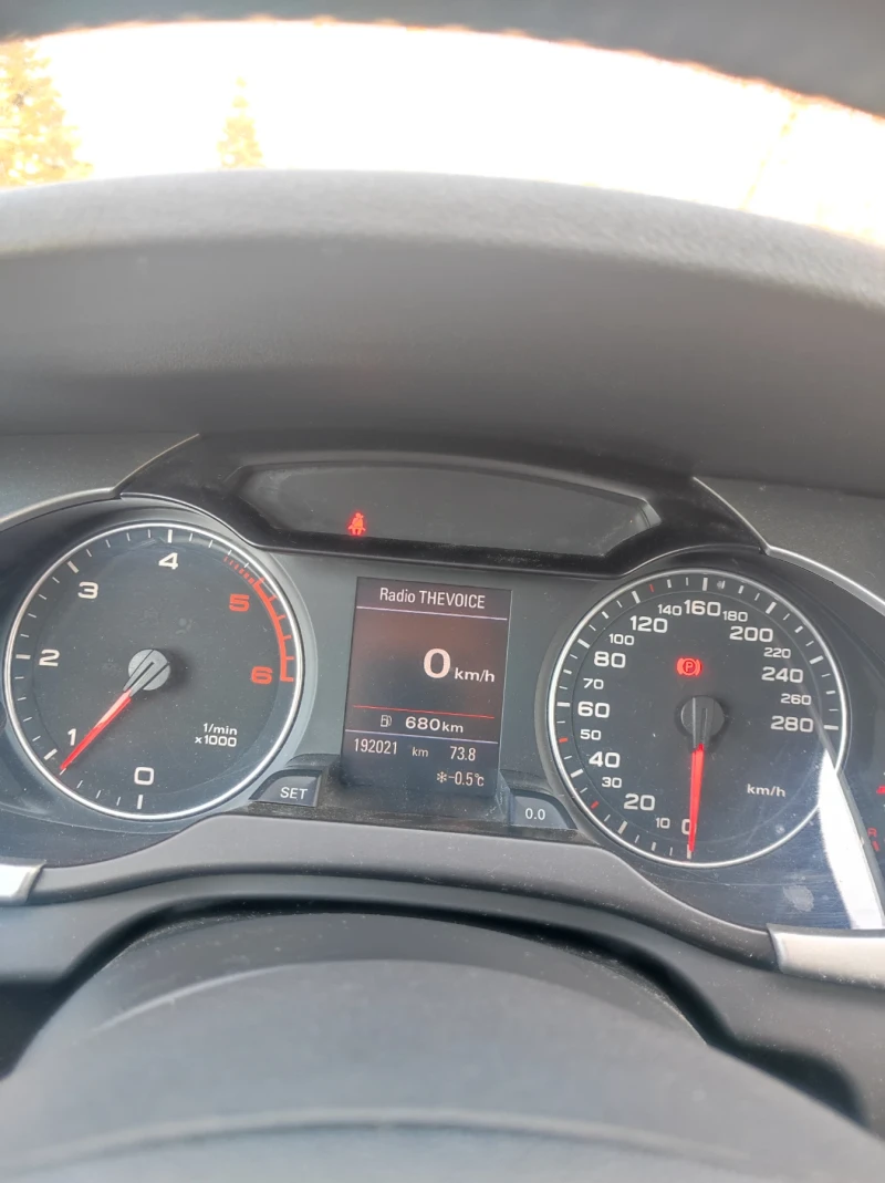 Audi A4 2.0 tdi 143 , снимка 9 - Автомобили и джипове - 49217432