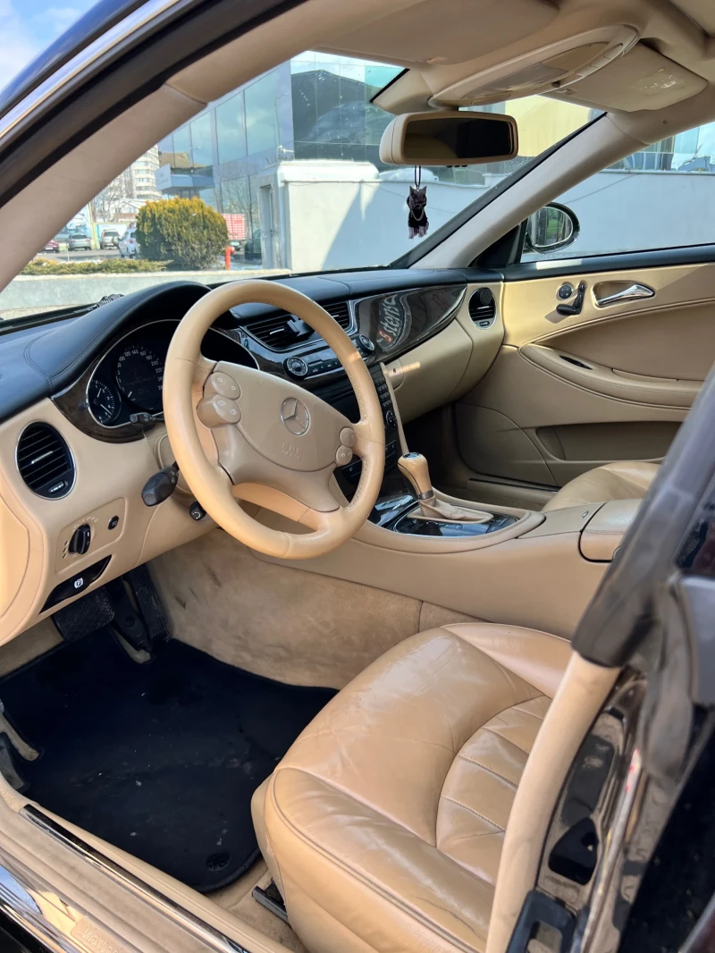 Mercedes-Benz CLS 350 350i-272, снимка 6 - Автомобили и джипове - 49248783