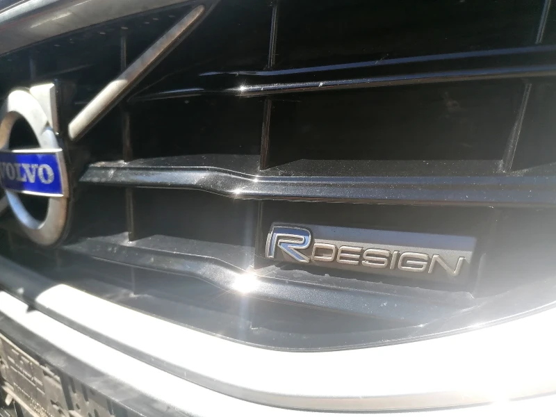 Volvo V40 2.0 diesel 190 h.p. RDesign, снимка 17 - Автомобили и джипове - 51756185