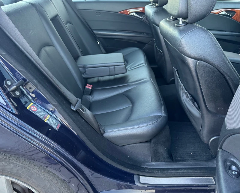 Mercedes-Benz E 200 1, 8i 163ps, bi-fuel GPL, evo Avangard, автомат, к, снимка 12 - Автомобили и джипове - 52421317