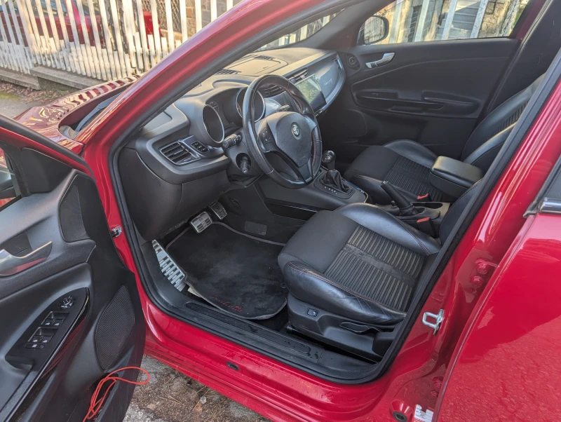 Alfa Romeo Giulietta, снимка 4 - Автомобили и джипове - 52737622