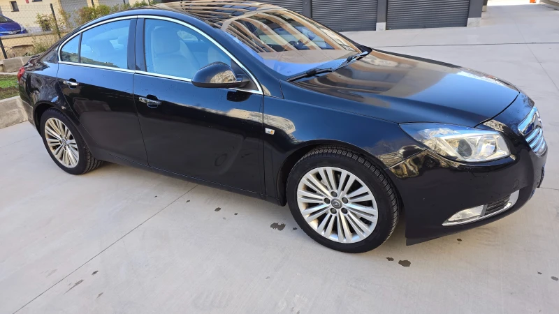 Opel Insignia, снимка 3 - Автомобили и джипове - 52830305
