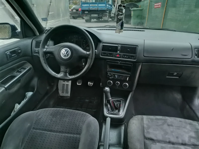 VW Golf, снимка 6 - Автомобили и джипове - 53056104