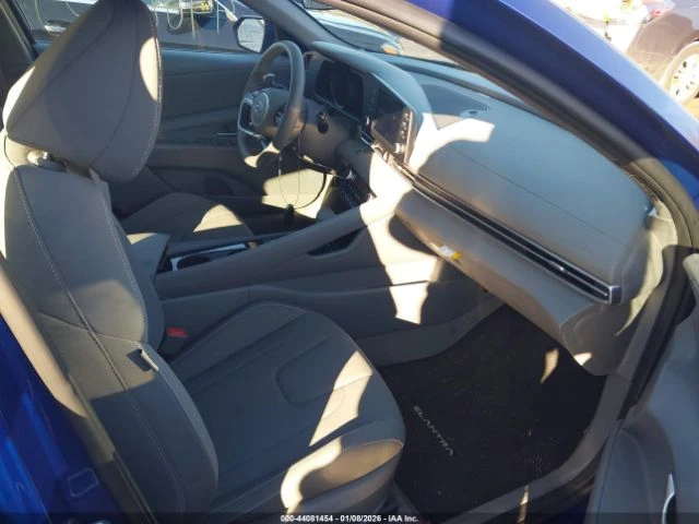 Hyundai Elantra HYBRID BLUE - изображение 10