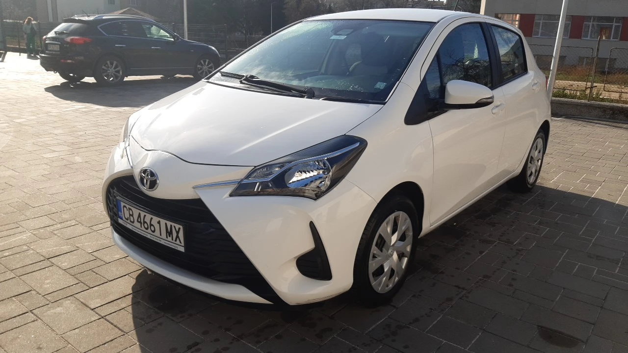 Toyota Yaris 1.5 - изображение 2