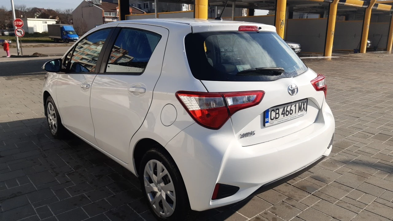 Toyota Yaris 1.5 - изображение 7