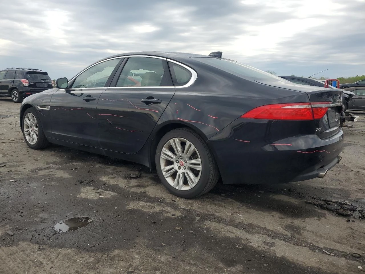 Jaguar Xf 35T Premium AWD * Лизинг*  - изображение 2