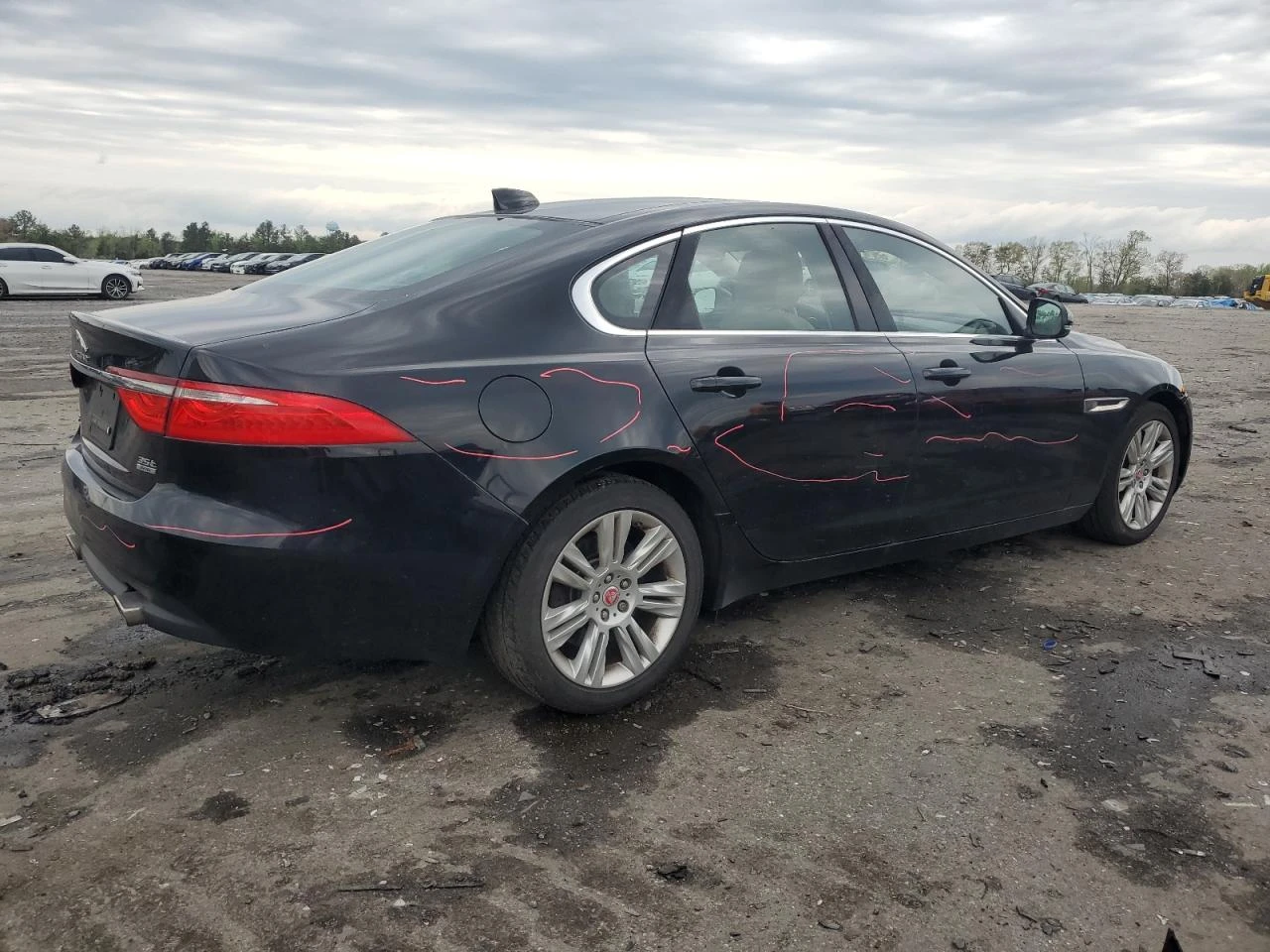 Jaguar Xf 35T Premium AWD * Лизинг*  - изображение 3