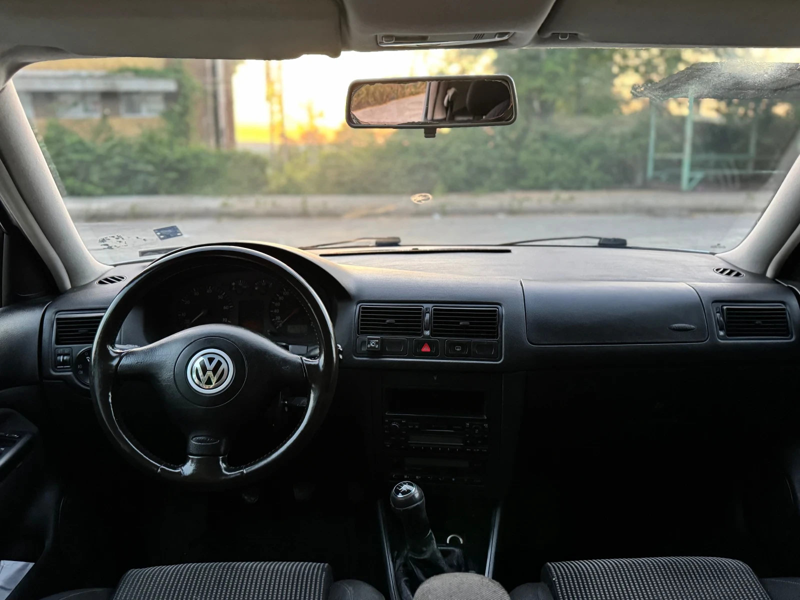 VW Golf 1.6 газов инж - изображение 5