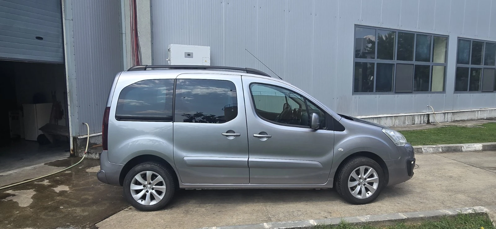 Peugeot Partner Tepee - изображение 6